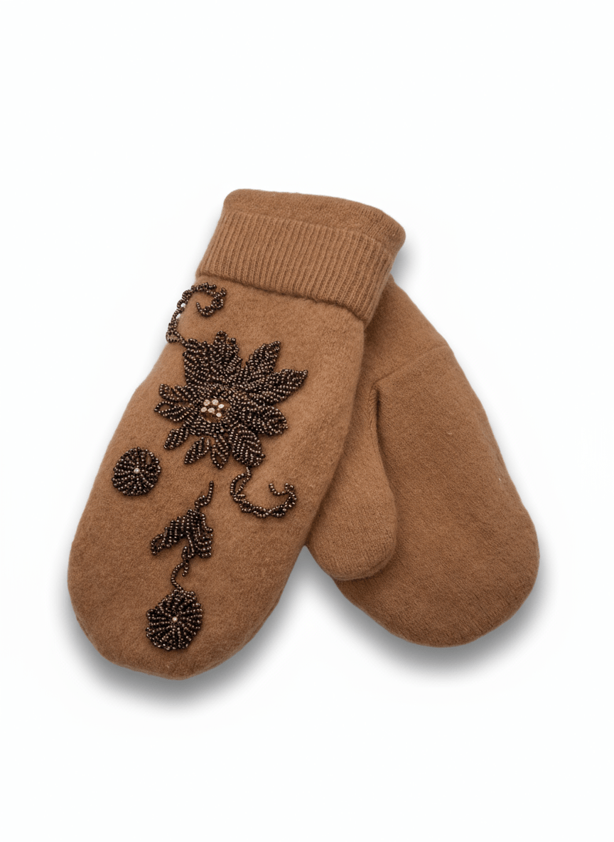 Winter Kiss MittensPosh Boutique